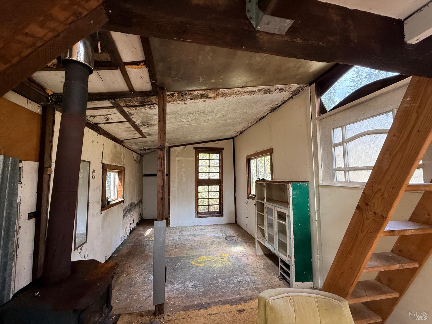 Detail Gallery Image 28 of 31 For 3480 N Albion Ridge G Rd, Albion,  CA 95410 - 2 Beds | 1 Baths