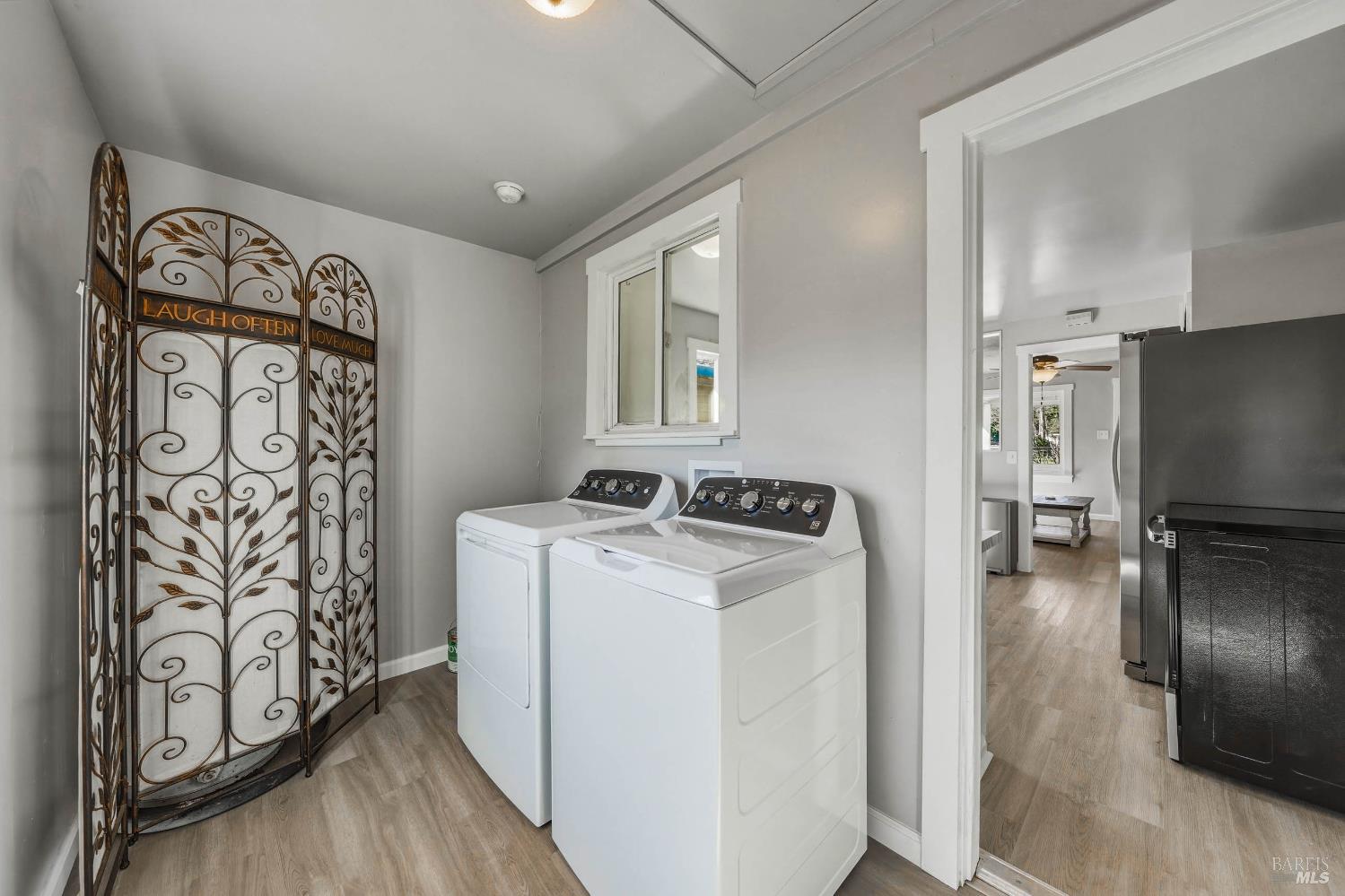 Detail Gallery Image 14 of 39 For 6061 1st Ave, Lucerne,  CA 95458 - 2 Beds | 1 Baths