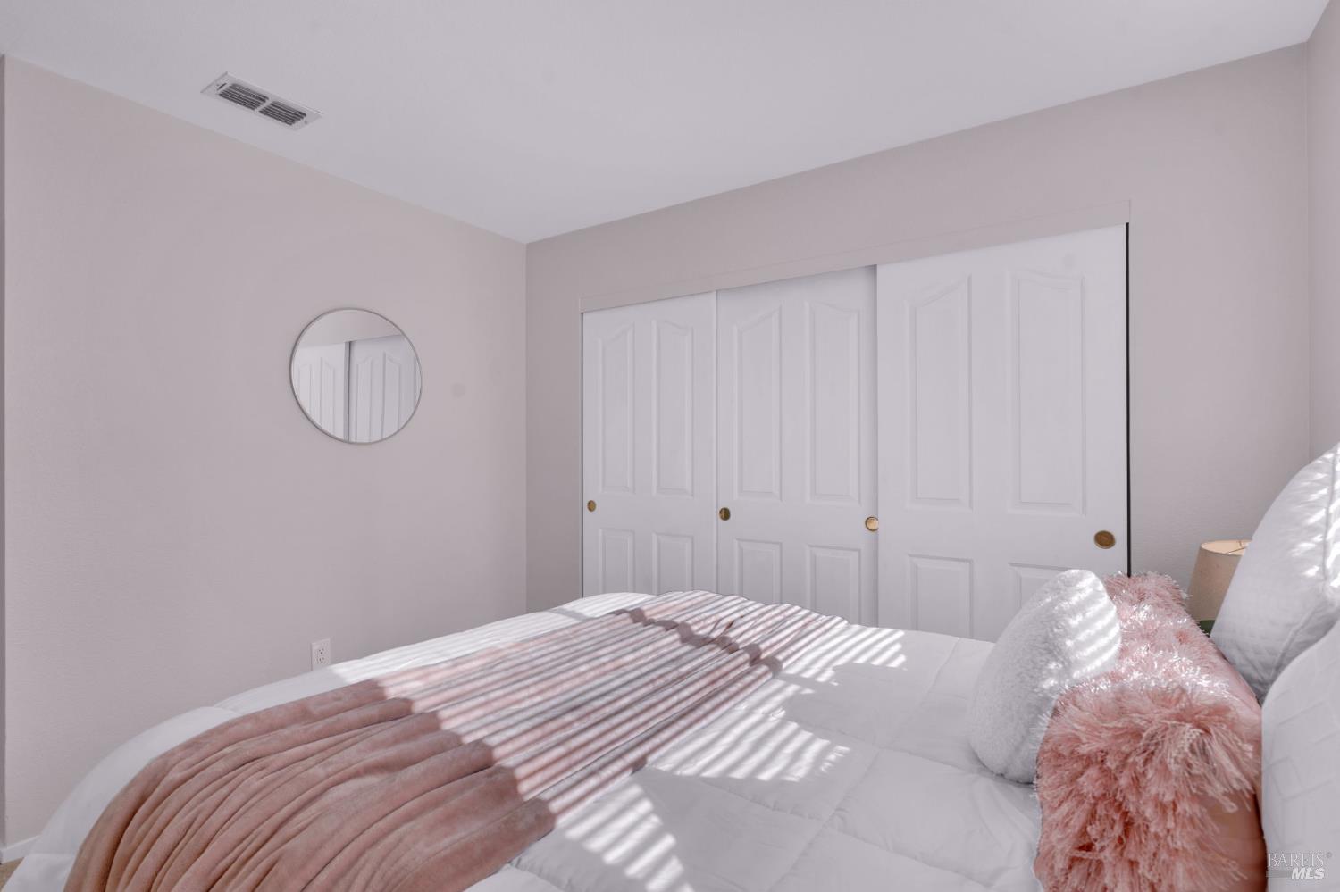 Detail Gallery Image 39 of 61 For 1014 Sandhurst Dr, Vallejo,  CA 94591 - 4 Beds | 3 Baths