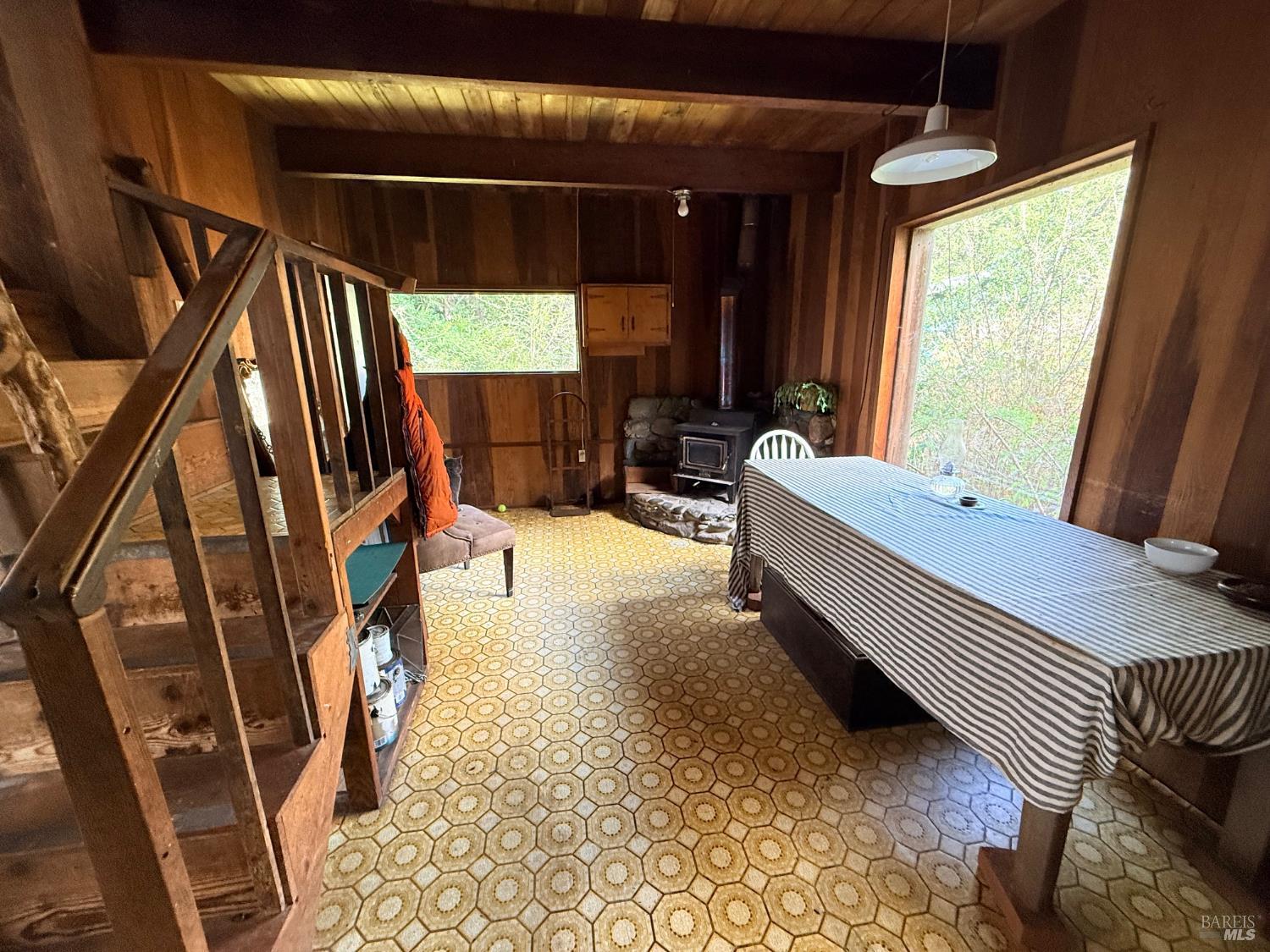 Detail Gallery Image 10 of 31 For 3480 N Albion Ridge G Rd, Albion,  CA 95410 - 2 Beds | 1 Baths