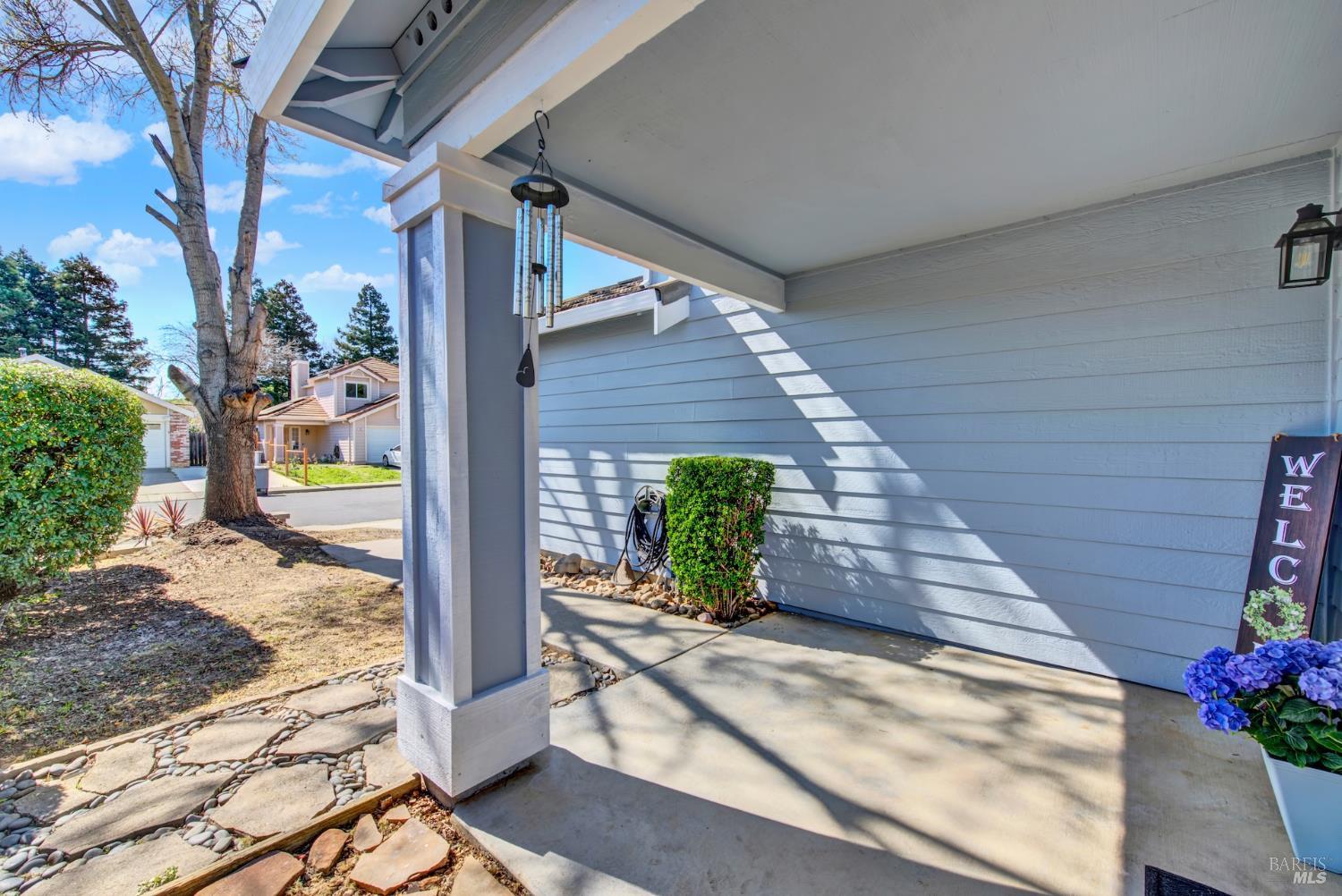 Detail Gallery Image 15 of 94 For 631 Colemanite Cir, Vacaville,  CA 95687 - 3 Beds | 2/1 Baths