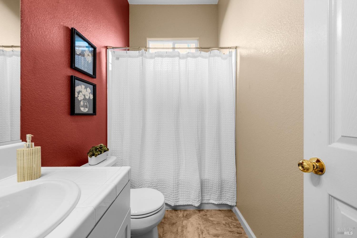 Detail Gallery Image 57 of 81 For 624 Emerald Hills Cir, Fairfield,  CA 94533 - 4 Beds | 3 Baths