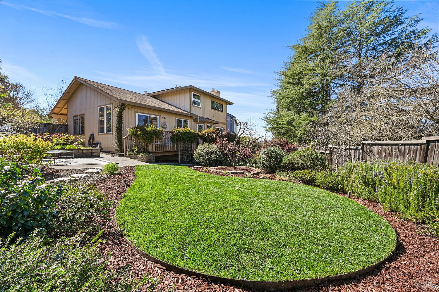 Detail Gallery Image 51 of 57 For 2866 Dusty Stone Ct, Santa Rosa,  CA 95405 - 3 Beds | 2/1 Baths