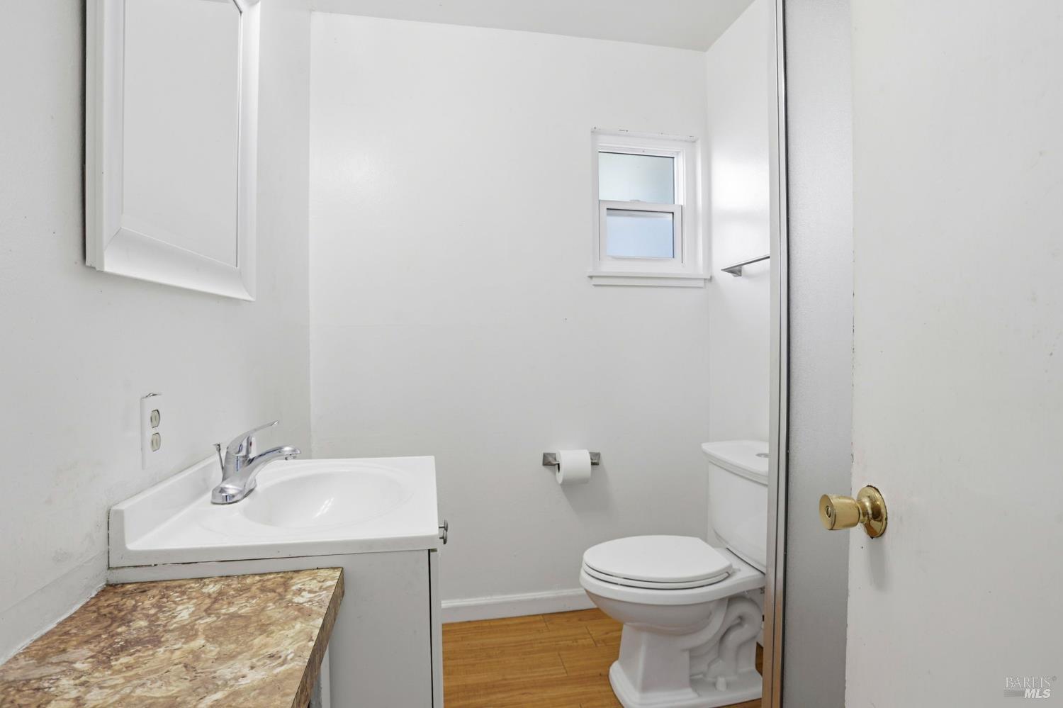 Detail Gallery Image 32 of 40 For 15 Alameda De La Loma Unkn, Novato,  CA 94949 - 3 Beds | 2/1 Baths