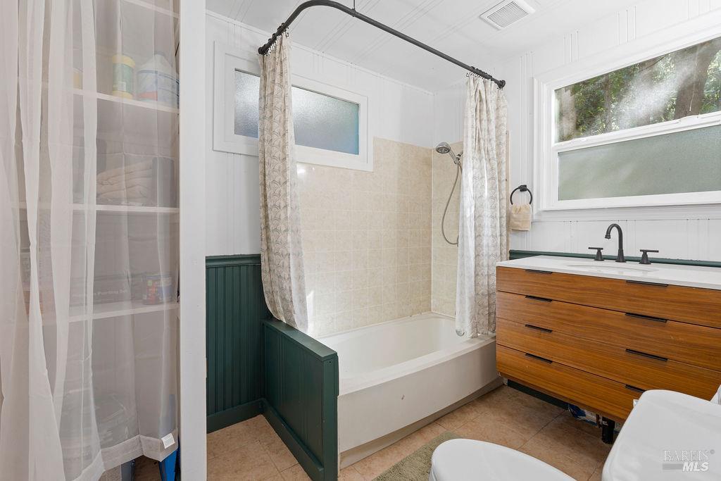 Detail Gallery Image 18 of 58 For 10987 Terrace Dr, Forestville,  CA 95436 - 2 Beds | 1 Baths