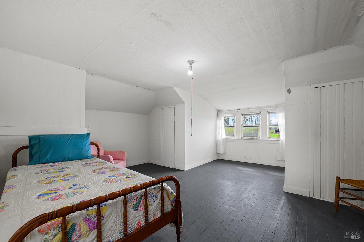 Detail Gallery Image 20 of 45 For 14550 Valley Ford Estero Rd, Valley Ford,  CA 94972 - 4 Beds | 1 Baths