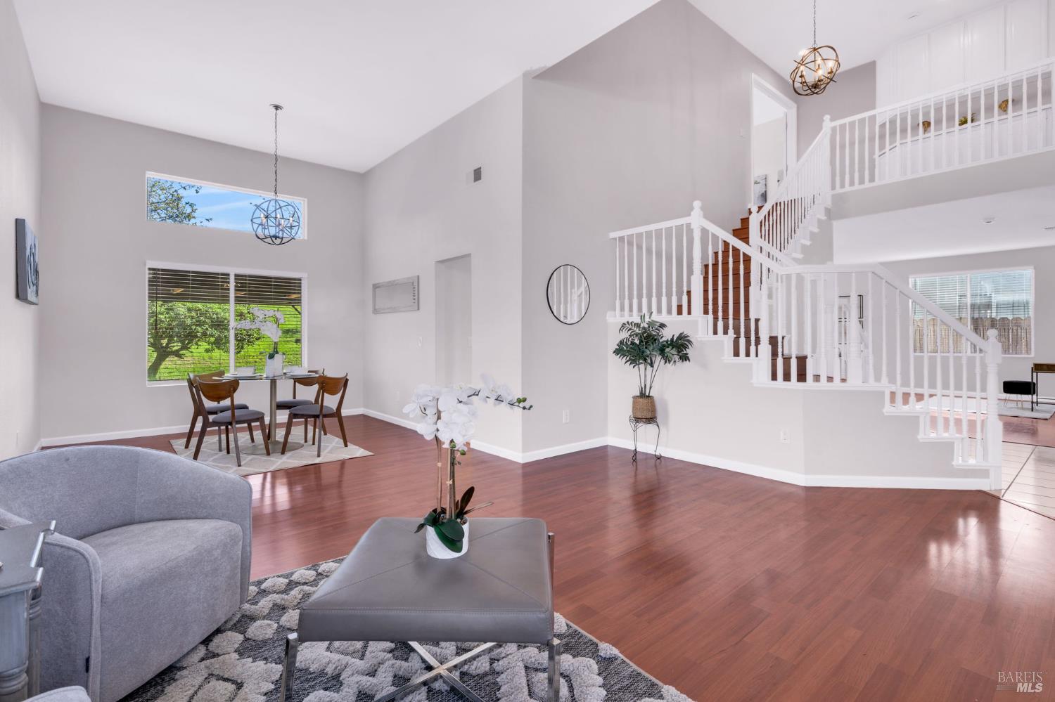 Detail Gallery Image 9 of 61 For 1014 Sandhurst Dr, Vallejo,  CA 94591 - 4 Beds | 3 Baths