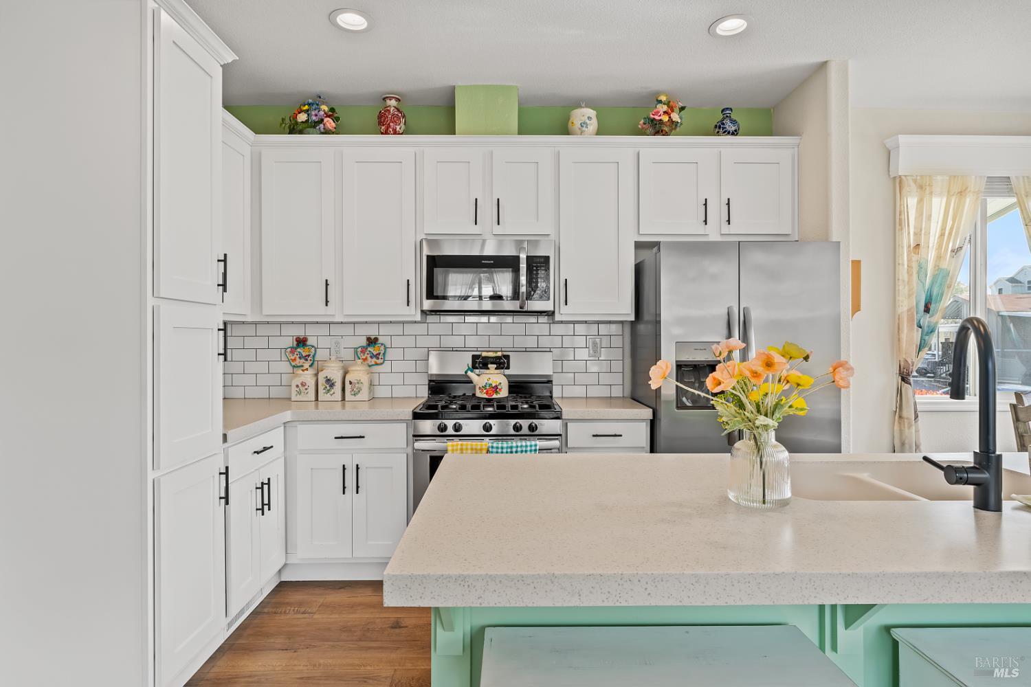 Detail Gallery Image 12 of 49 For 81 Pixy Pl, Santa Rosa,  CA 95409 - 2 Beds | 2 Baths