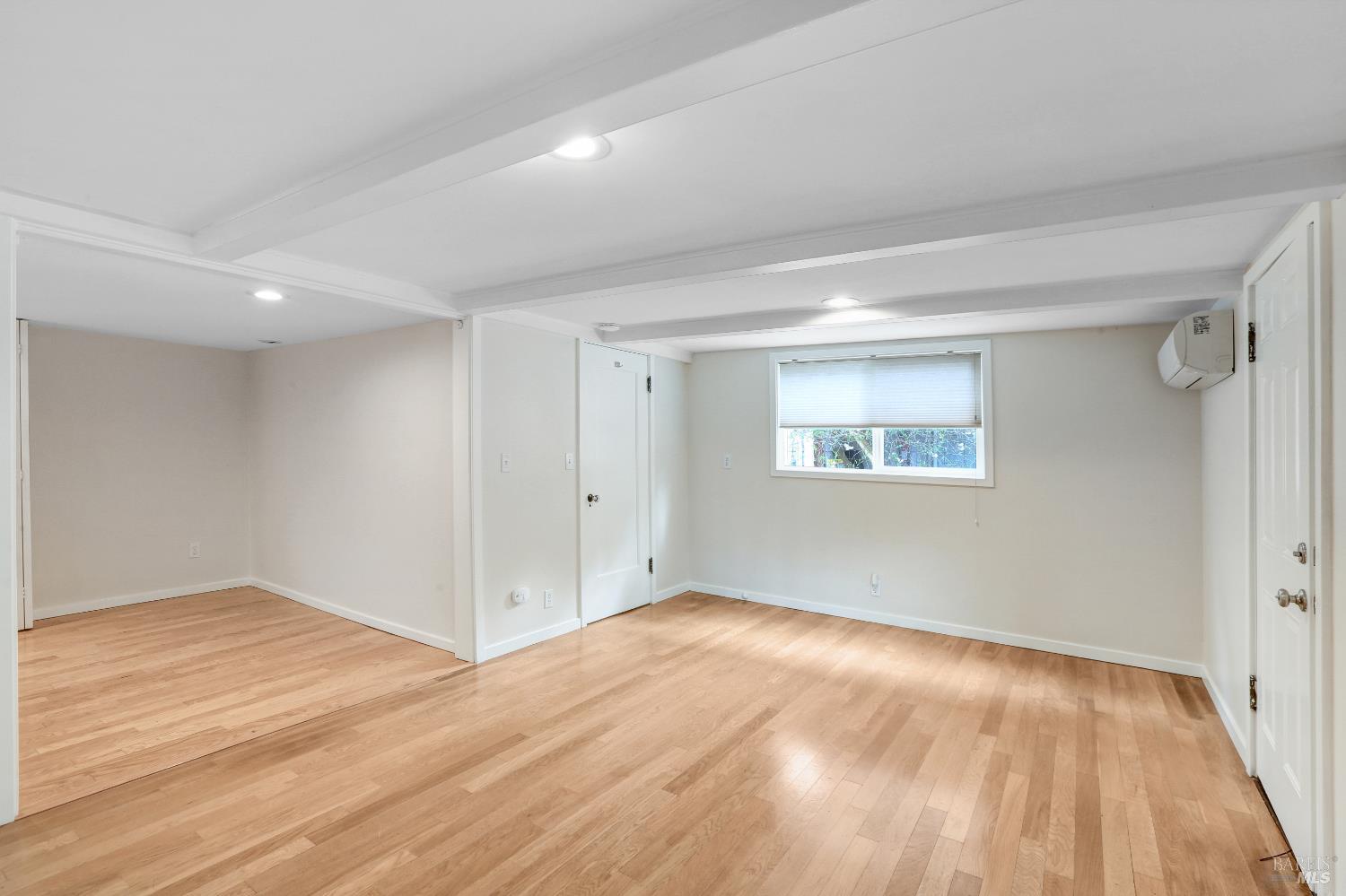 Detail Gallery Image 25 of 30 For 18070 Myrtle Ave, Sonoma,  CA 95476 - 2 Beds | 2 Baths