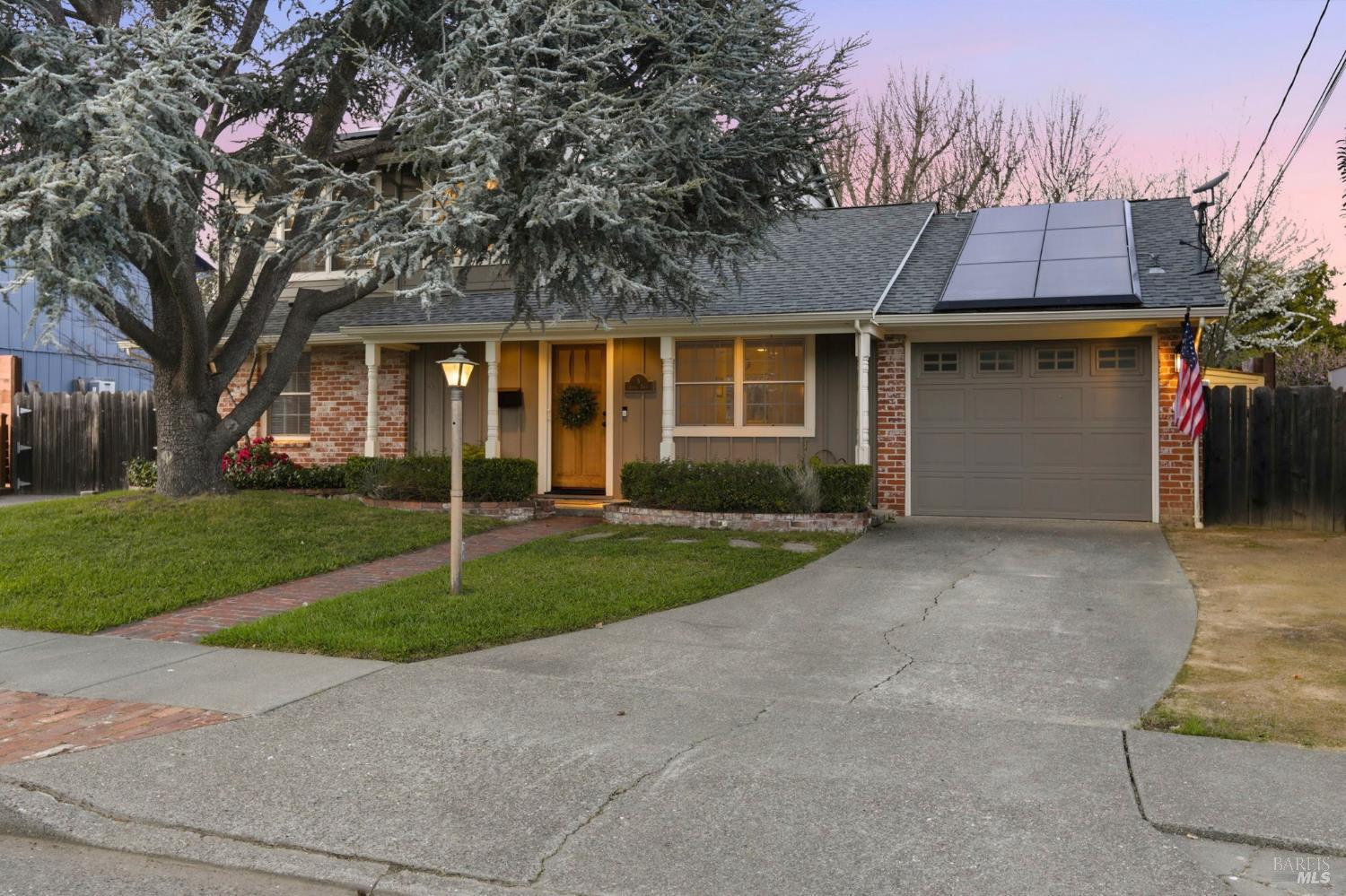 Detail Gallery Image 42 of 62 For 6 Gothic Dr, Novato,  CA 94947 - 4 Beds | 3/1 Baths