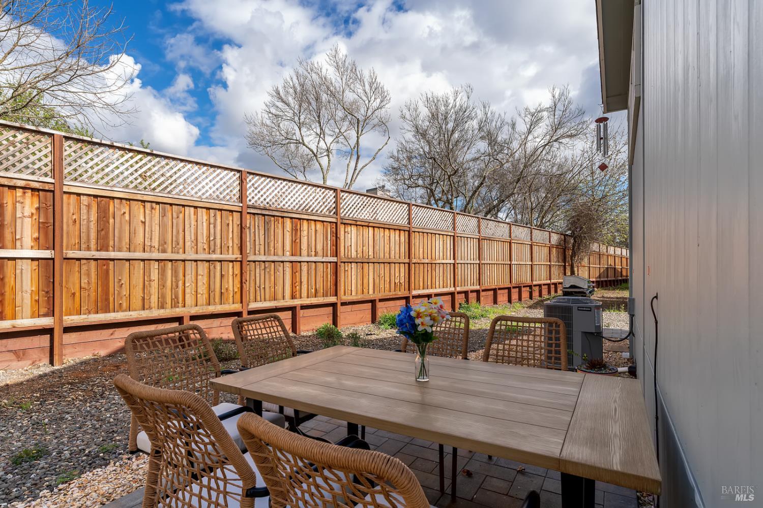 Detail Gallery Image 30 of 49 For 81 Pixy Pl, Santa Rosa,  CA 95409 - 2 Beds | 2 Baths