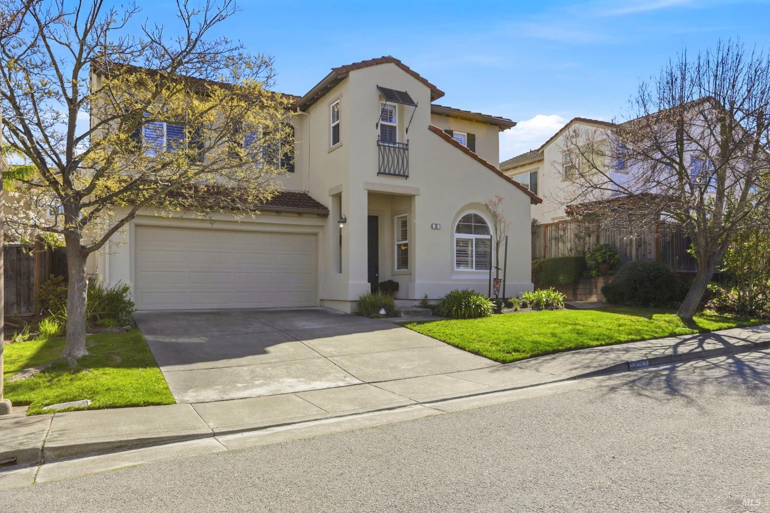 Detail Gallery Image 2 of 40 For 26 Waterbury Ln, Novato,  CA 94949 - 4 Beds | 2/1 Baths