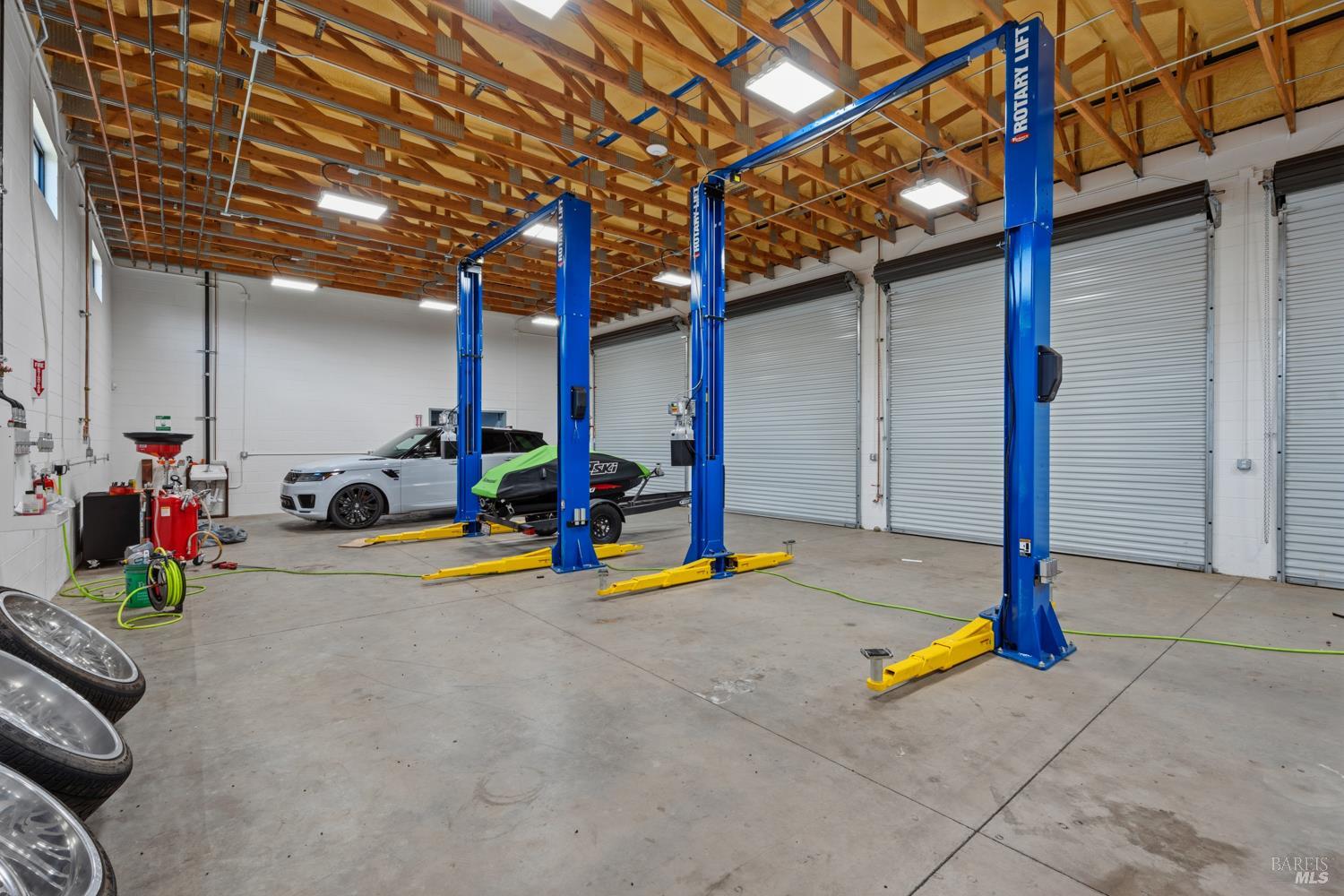 Detail Gallery Image 2 of 13 For 1117 Commerce Dr, Ukiah,  CA 95482 - – Beds | – Baths