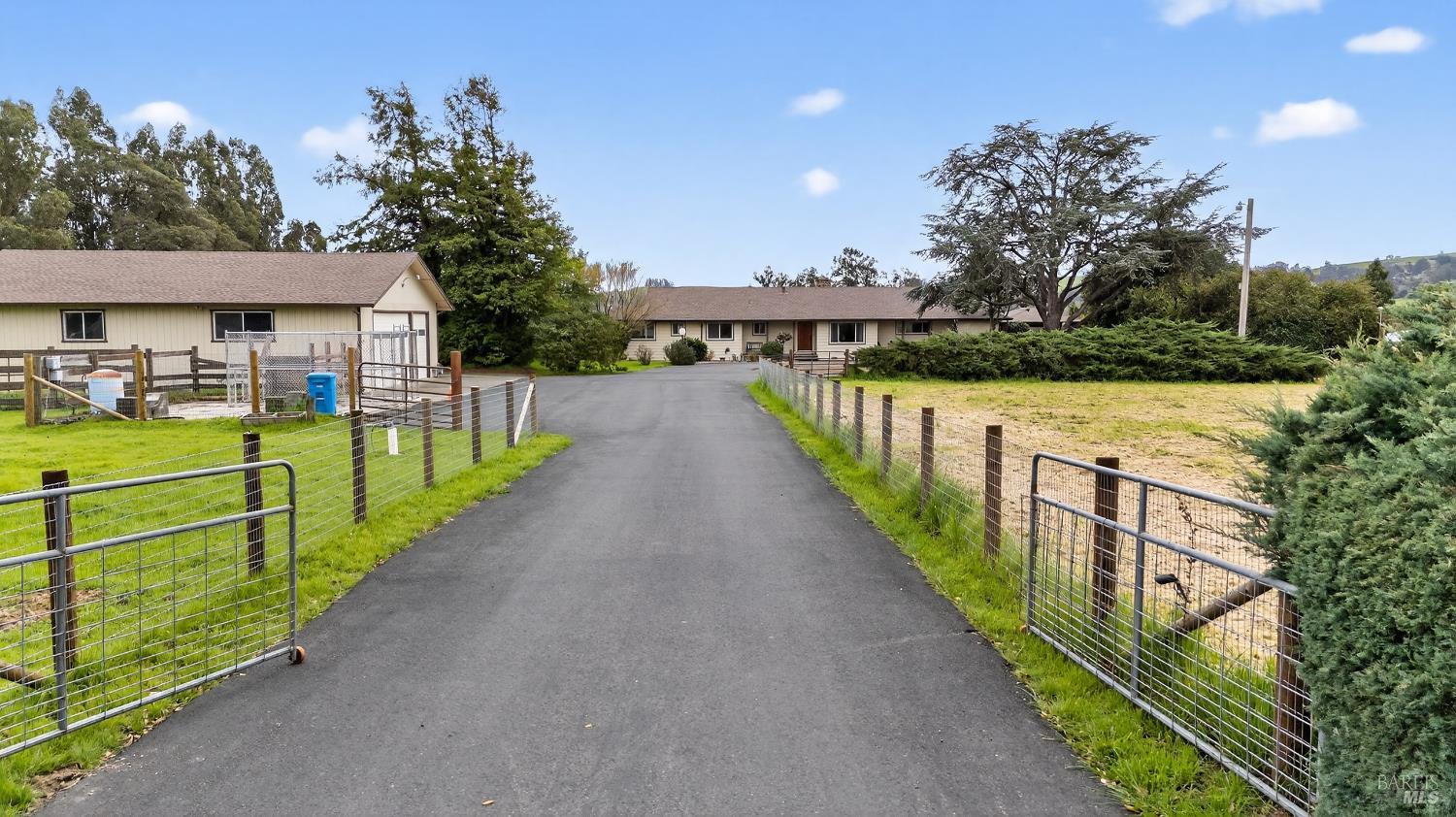 Detail Gallery Image 59 of 70 For 101 Mcbrown Rd, Petaluma,  CA 94952 - 4 Beds | 2/1 Baths