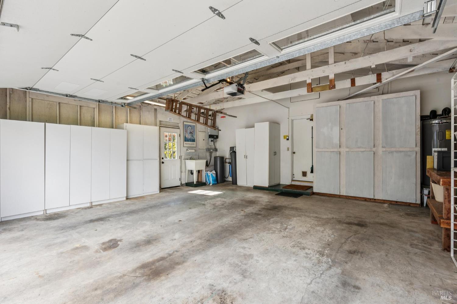 Detail Gallery Image 76 of 92 For 5855 Bodega Ave, Petaluma,  CA 94952 - 3 Beds | 2/1 Baths