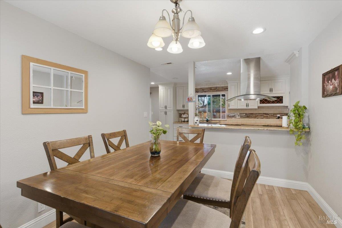 Detail Gallery Image 18 of 46 For 451 Alamo Dr, Vacaville,  CA 95688 - 4 Beds | 2 Baths