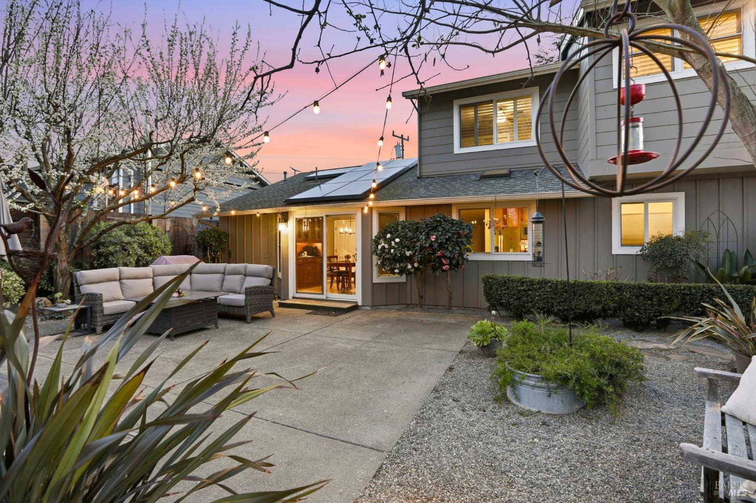 Detail Gallery Image 53 of 62 For 6 Gothic Dr, Novato,  CA 94947 - 4 Beds | 3/1 Baths