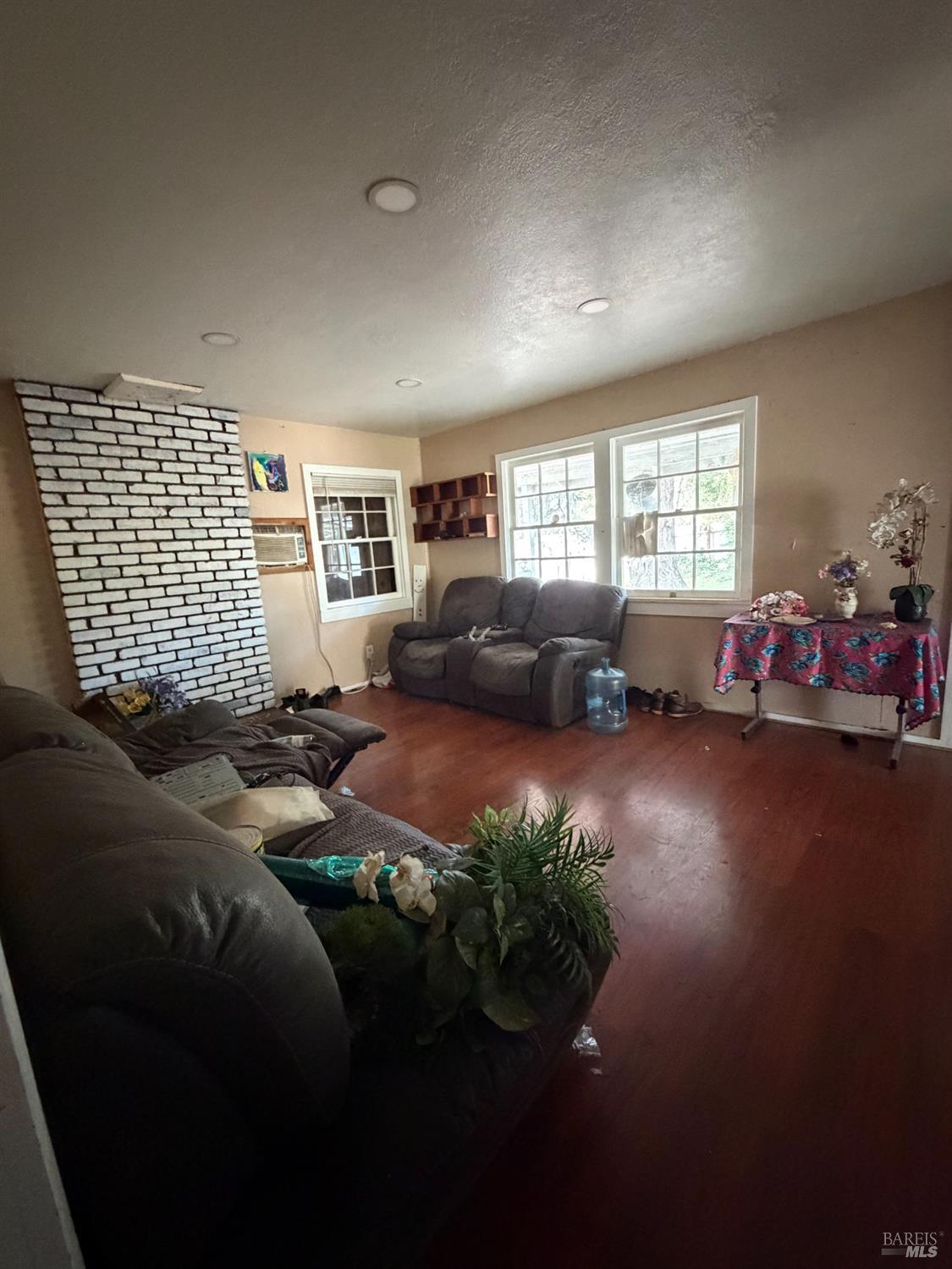 Detail Gallery Image 9 of 24 For 24463 Shady Ln, Covelo,  CA 95428 - 2 Beds | 1 Baths