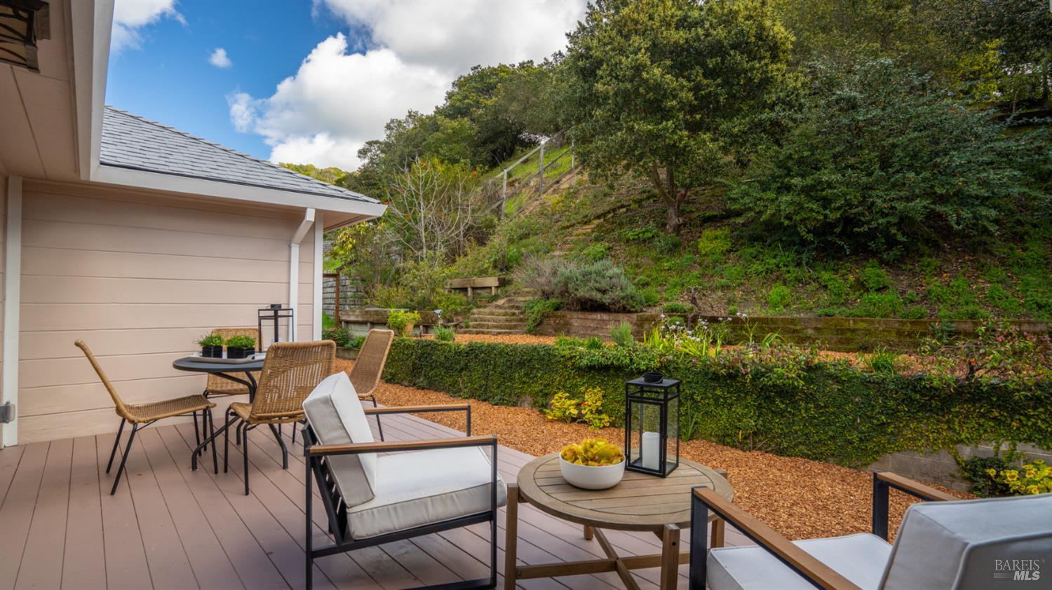 Detail Gallery Image 34 of 48 For 6 Sherwood Pl, Novato,  CA 94945 - 3 Beds | 1/1 Baths