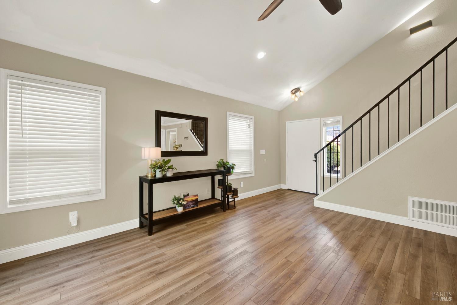 Detail Gallery Image 22 of 94 For 631 Colemanite Cir, Vacaville,  CA 95687 - 3 Beds | 2/1 Baths