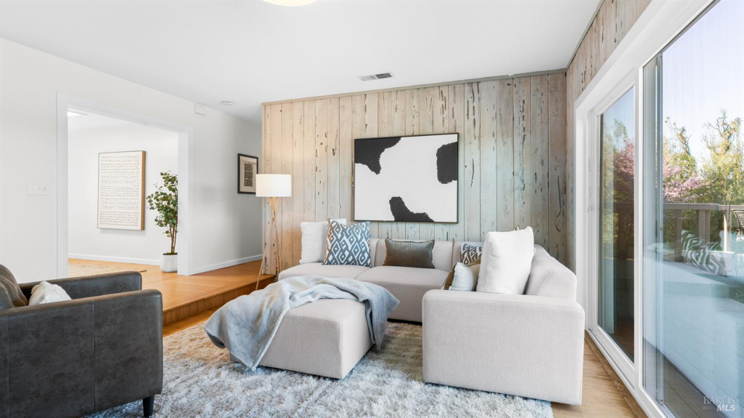 Detail Gallery Image 8 of 54 For 289 Montego Key, Novato,  CA 94949 - 3 Beds | 2 Baths