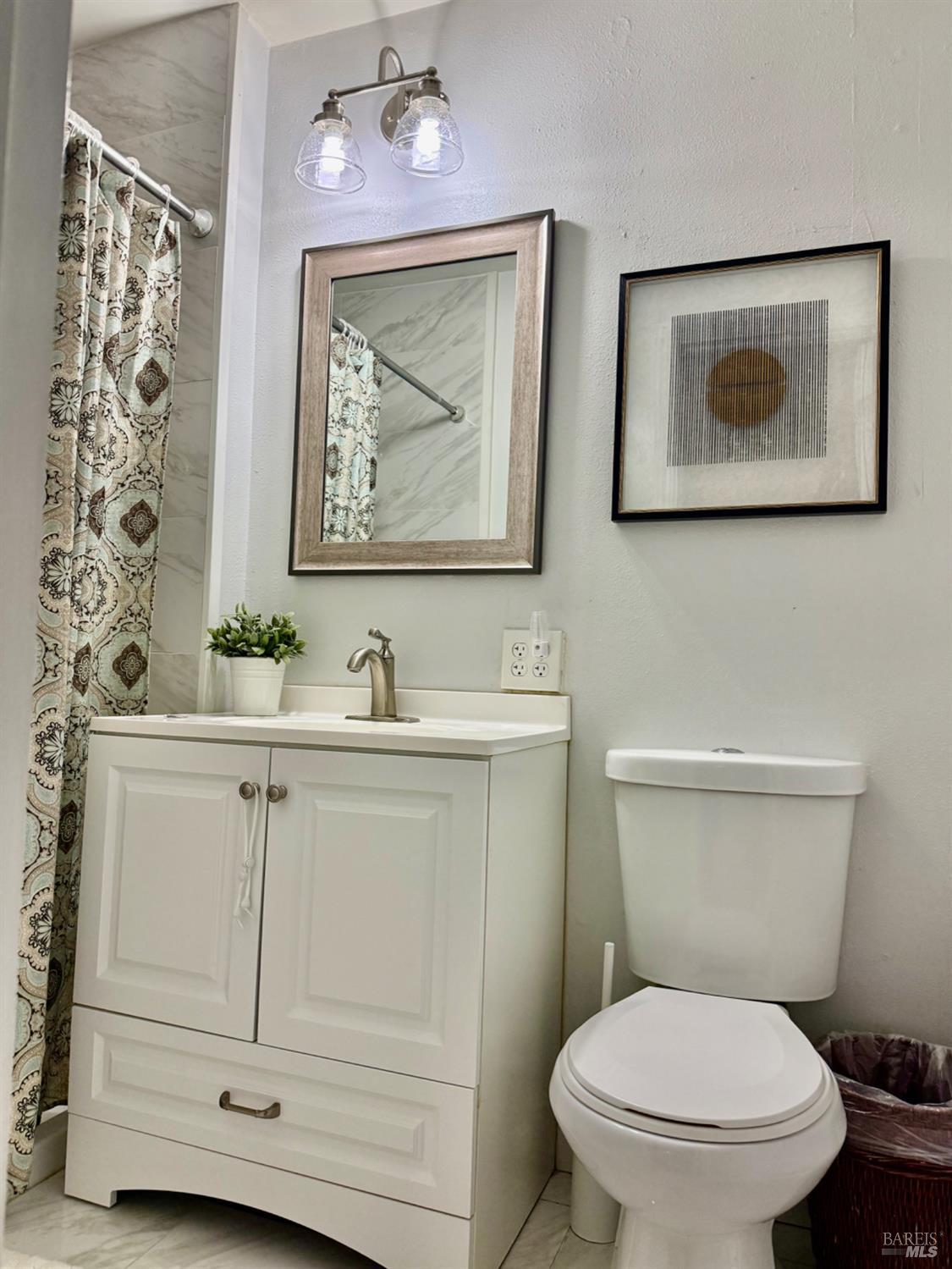 Detail Gallery Image 8 of 13 For 366 San Andreas St, Fairfield,  CA 94533 - 3 Beds | 2 Baths