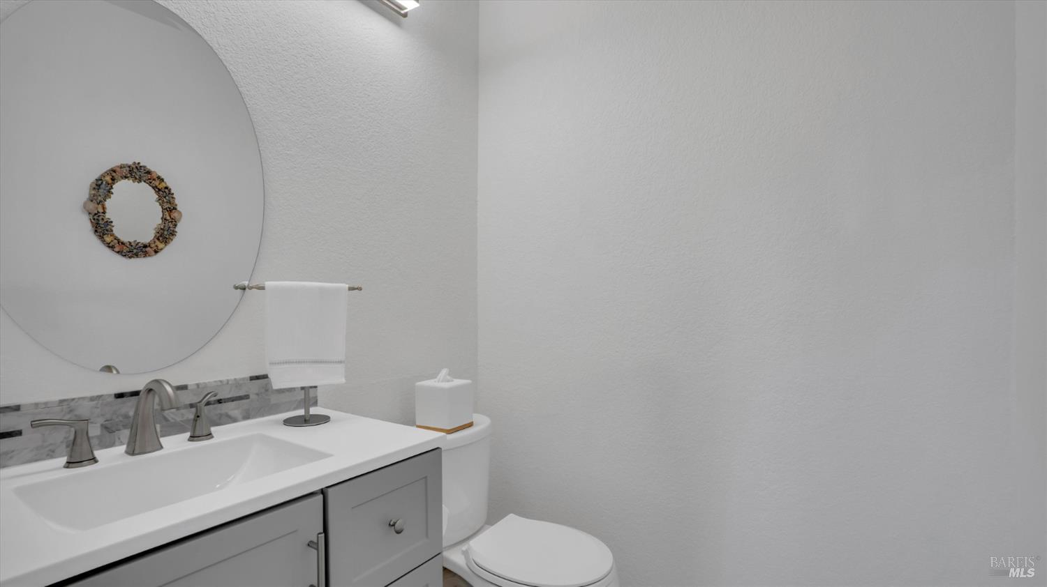 Detail Gallery Image 29 of 57 For 641 Lois Ln, El Sobrante,  CA 94803 - 4 Beds | 2/1 Baths