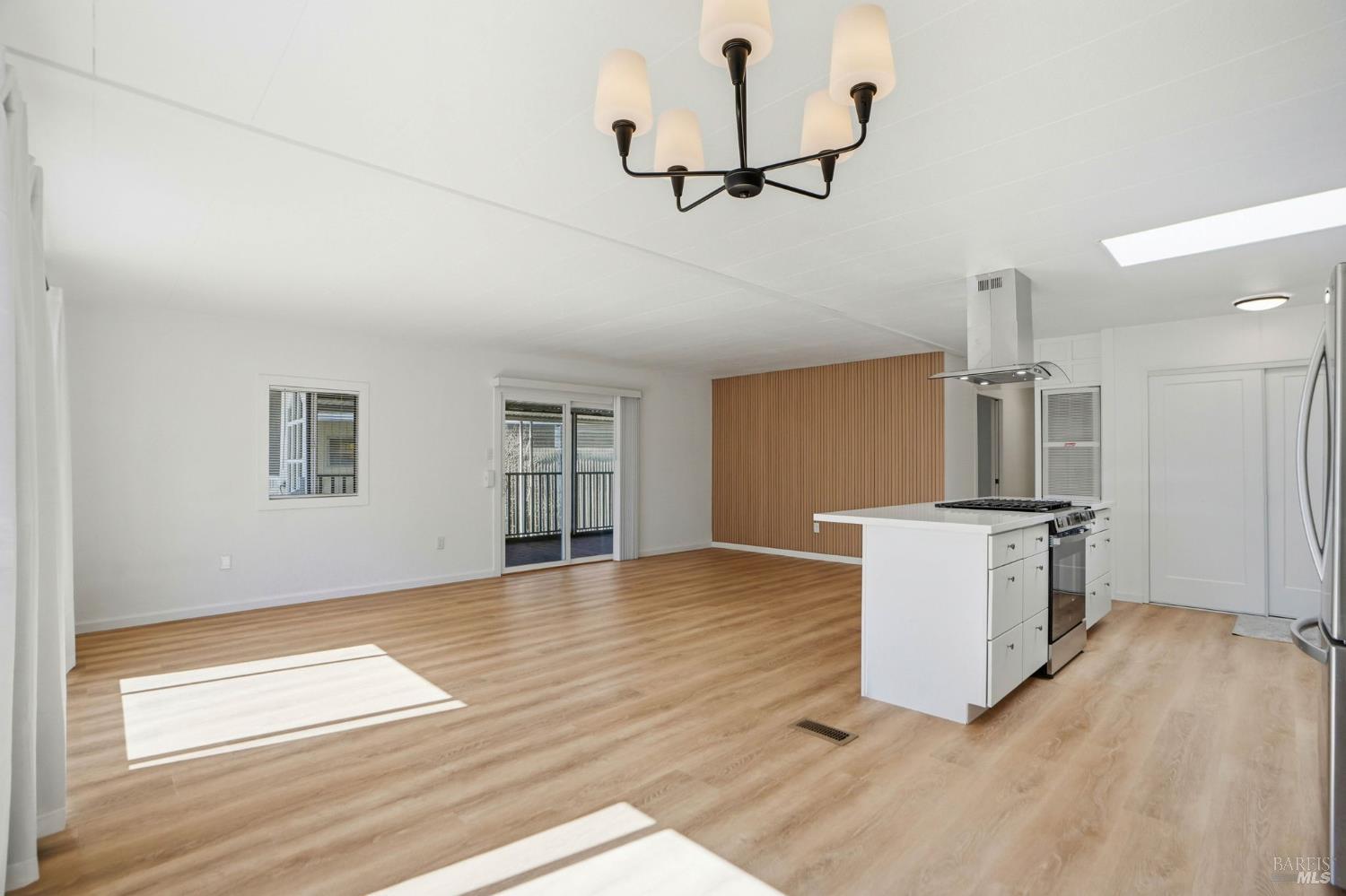 Detail Gallery Image 13 of 35 For 59 Colonial Park Dr, Santa Rosa,  CA 95403 - 2 Beds | 2 Baths