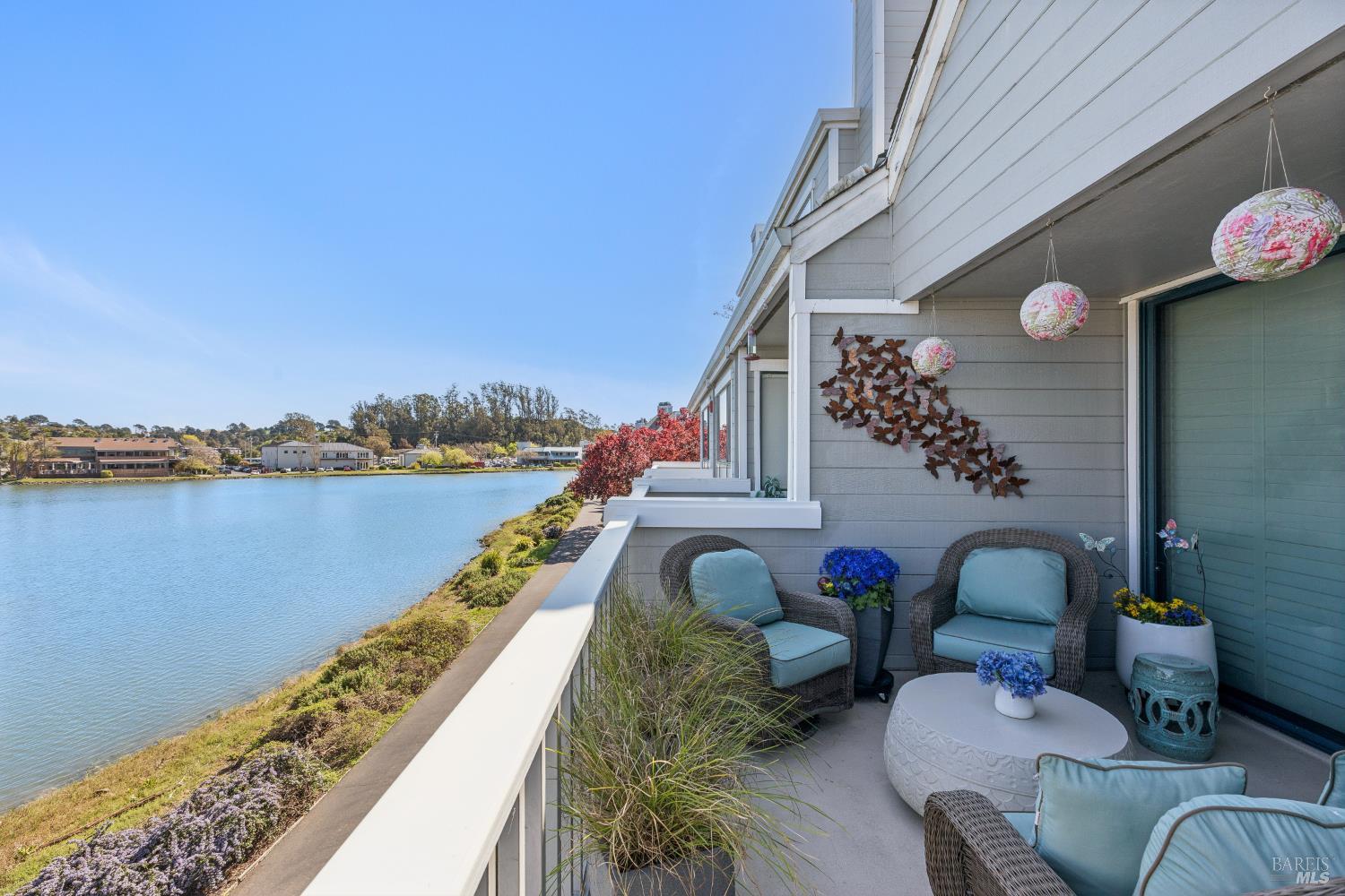 Detail Gallery Image 28 of 82 For 6060 Shelter Bay Ave, Mill Valley,  CA 94941 - 2 Beds | 2 Baths