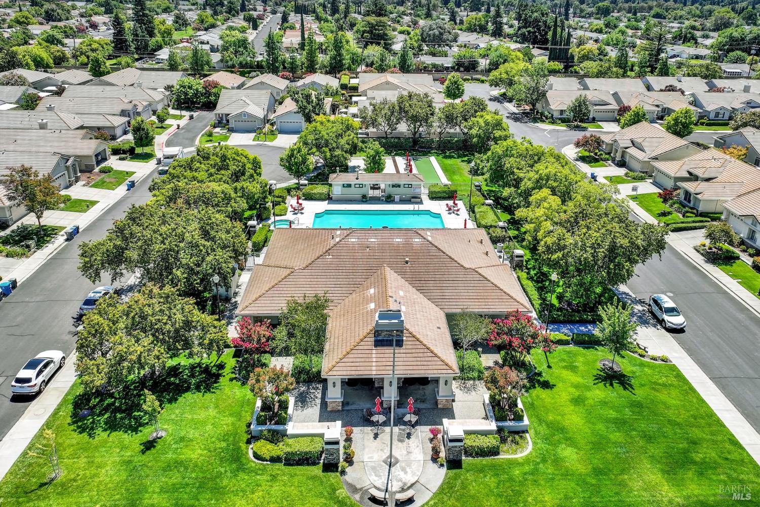 Detail Gallery Image 37 of 42 For 313 Trellis Ln, Vacaville,  CA 95687 - 2 Beds | 2 Baths