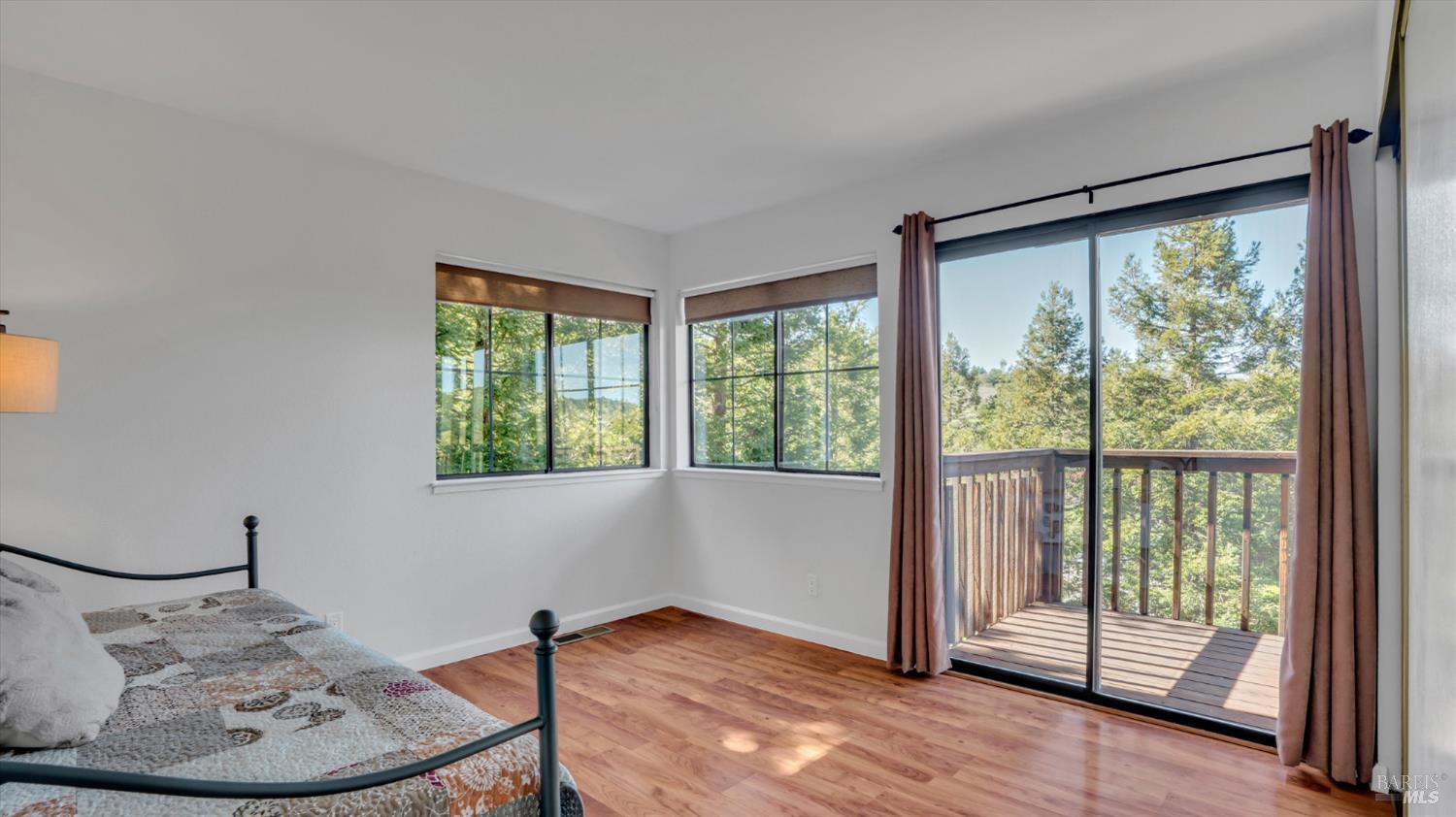 Detail Gallery Image 37 of 57 For 641 Lois Ln, El Sobrante,  CA 94803 - 4 Beds | 2/1 Baths