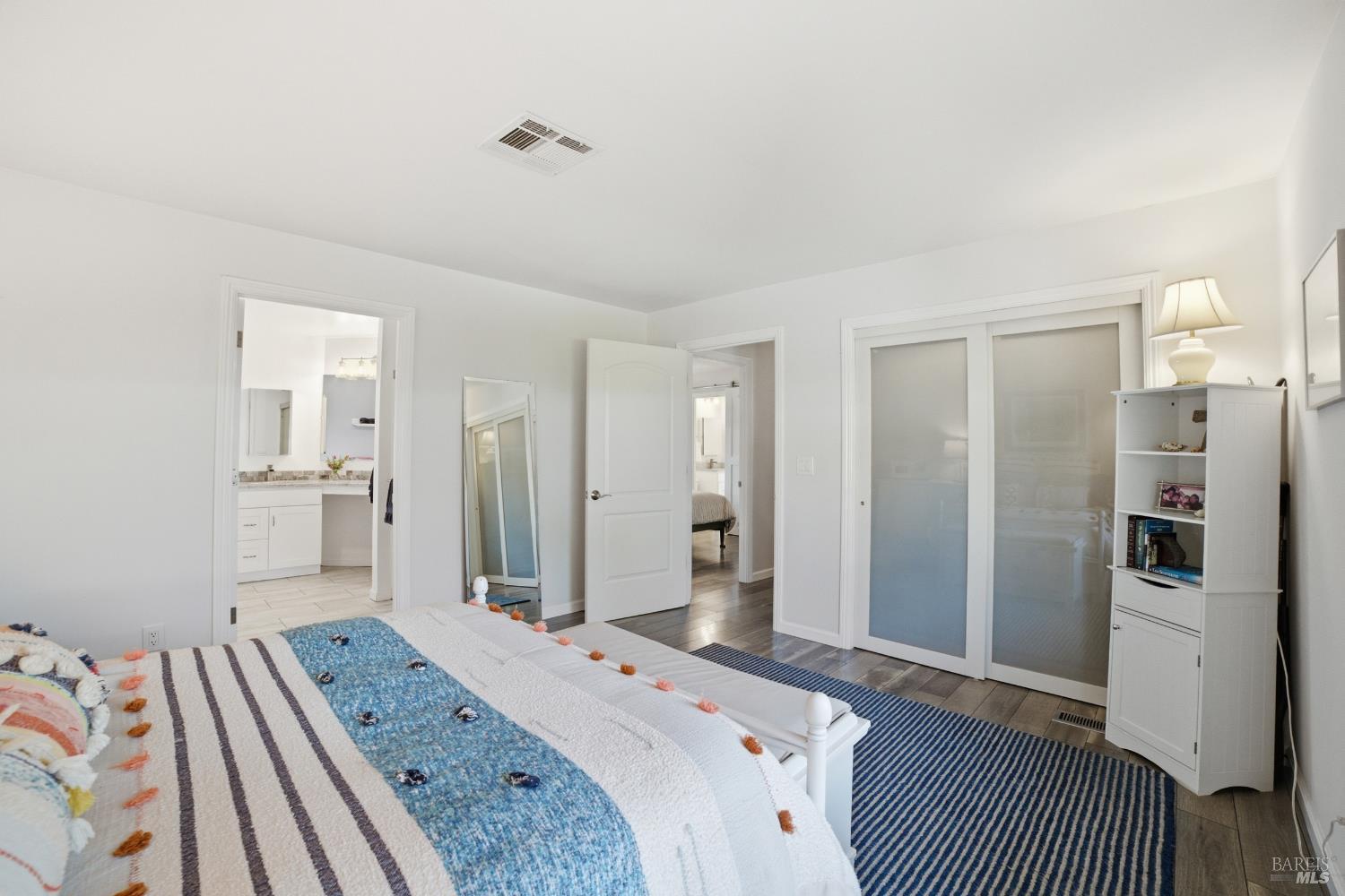 Detail Gallery Image 17 of 31 For 14 San Lucas Ct, Saint Helena,  CA 94574 - 2 Beds | 2 Baths