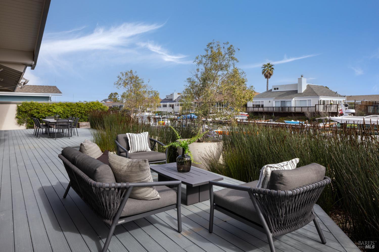 Detail Gallery Image 45 of 53 For 114 Jamaica St, Tiburon,  CA 94920 - 4 Beds | 4/1 Baths