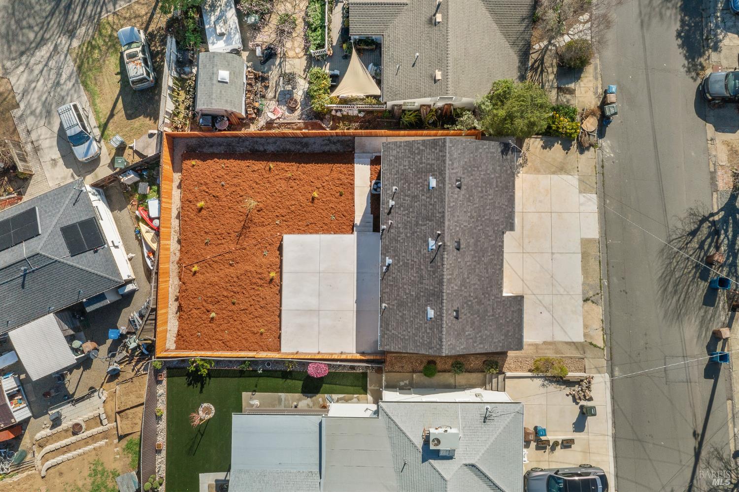 Detail Gallery Image 31 of 36 For 8 Corte Dorado Ct, Benicia,  CA 94510 - 2 Beds | 1 Baths