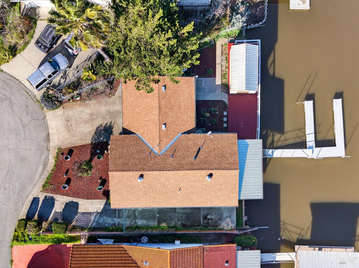 Detail Gallery Image 43 of 46 For 584 Bass Ln, Clearlake Oaks,  CA 95423 - 2 Beds | 2 Baths