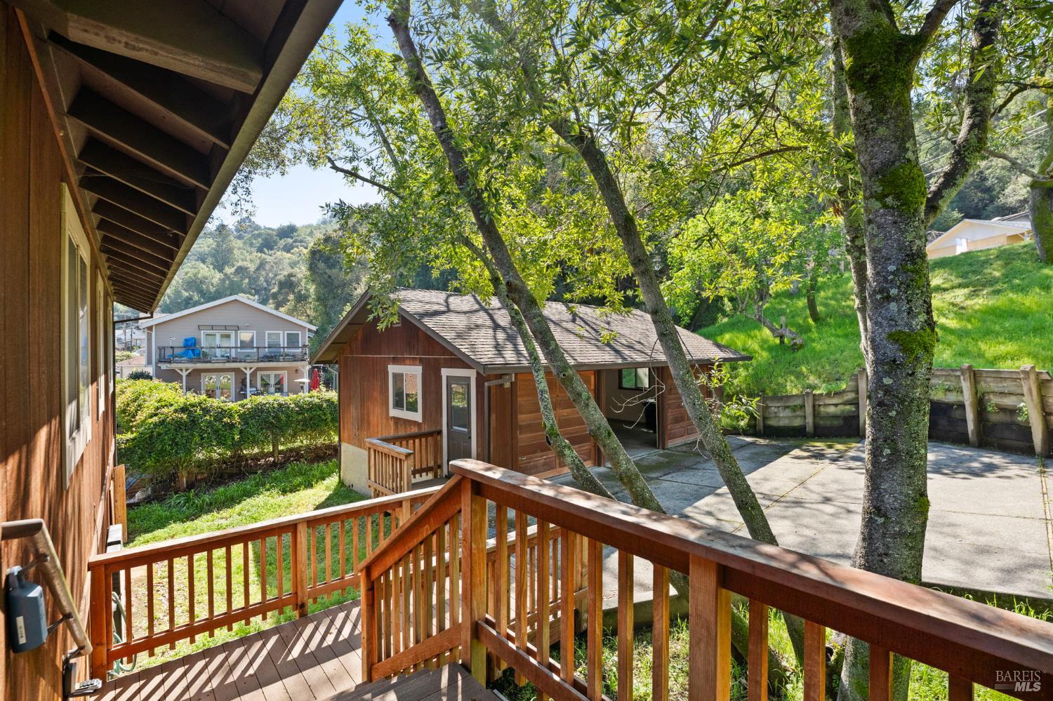 Detail Gallery Image 14 of 85 For 170 Irwin St, San Rafael,  CA 94901 - 3 Beds | 2 Baths