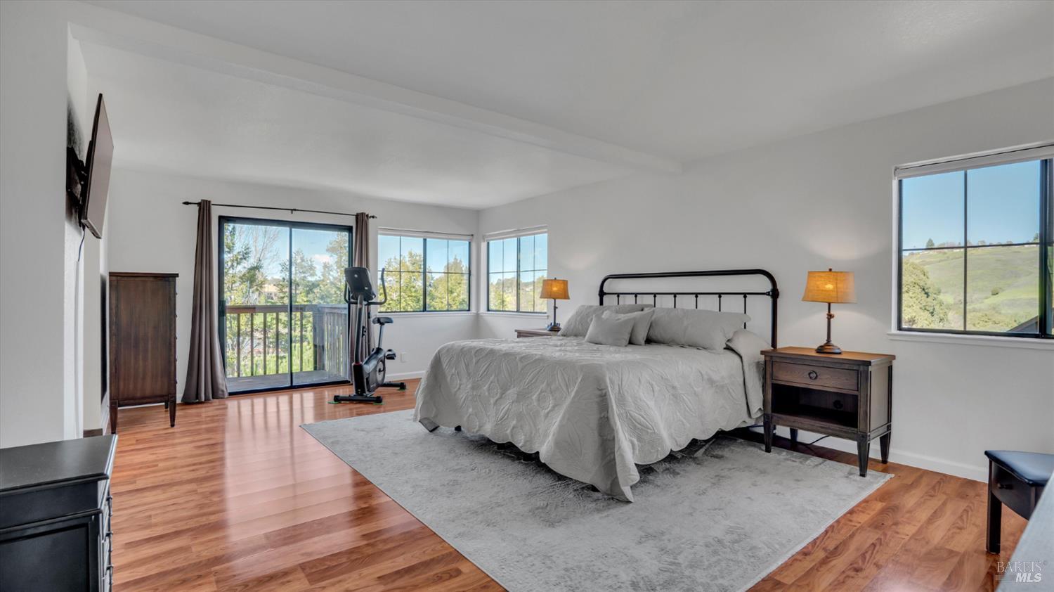 Detail Gallery Image 39 of 57 For 641 Lois Ln, El Sobrante,  CA 94803 - 4 Beds | 2/1 Baths