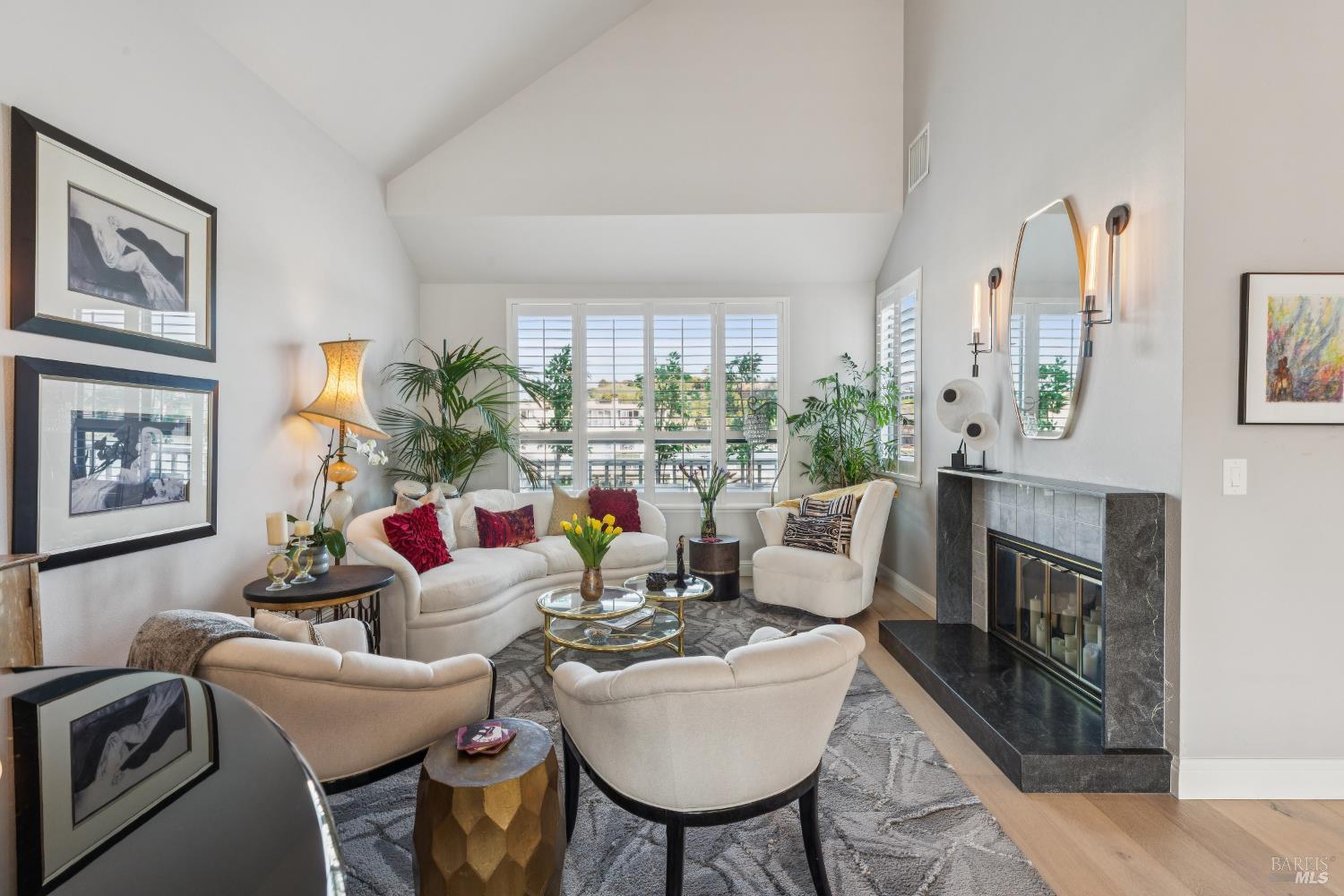 Detail Gallery Image 15 of 82 For 6060 Shelter Bay Ave, Mill Valley,  CA 94941 - 2 Beds | 2 Baths