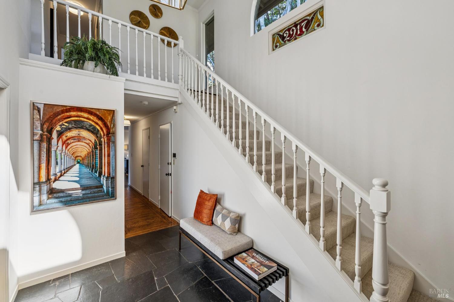 Detail Gallery Image 8 of 61 For 16 Malvino Ct, Tiburon,  CA 94920 - 4 Beds | 2/1 Baths