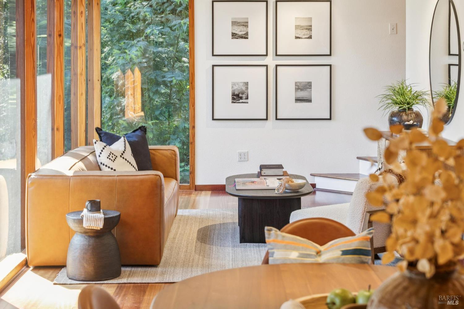 Detail Gallery Image 18 of 41 For 40 Mountain Ln, Mill Valley,  CA 94941 - 3 Beds | 2/1 Baths