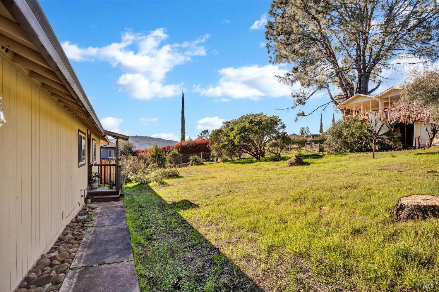 Detail Gallery Image 25 of 27 For 16593 Buckhorn Rd, Hidden Valley Lake,  CA 95467 - 2 Beds | 2 Baths
