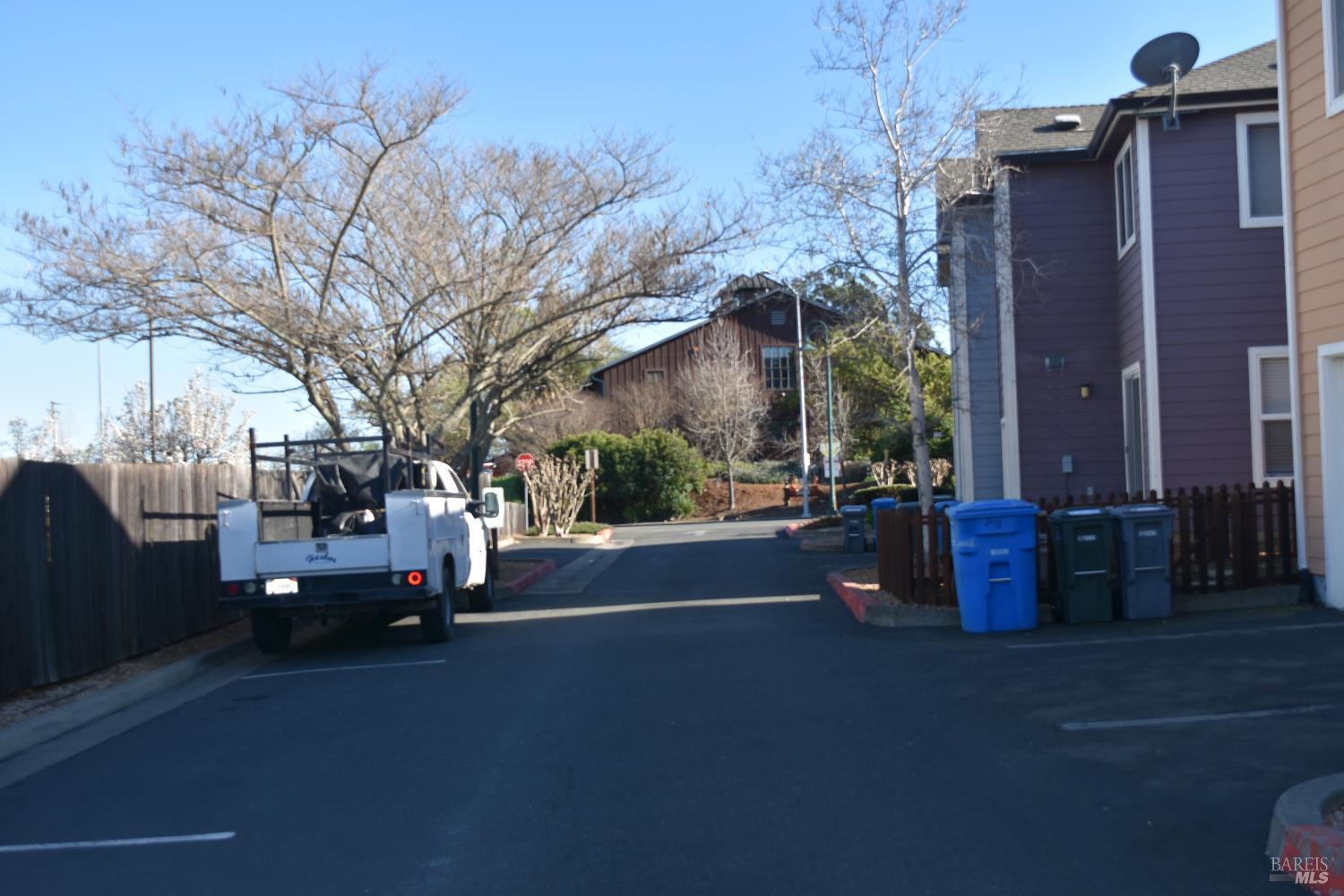 Detail Gallery Image 34 of 35 For 112 Treadway Ct, Cloverdale,  CA 95425 - 2 Beds | 2 Baths