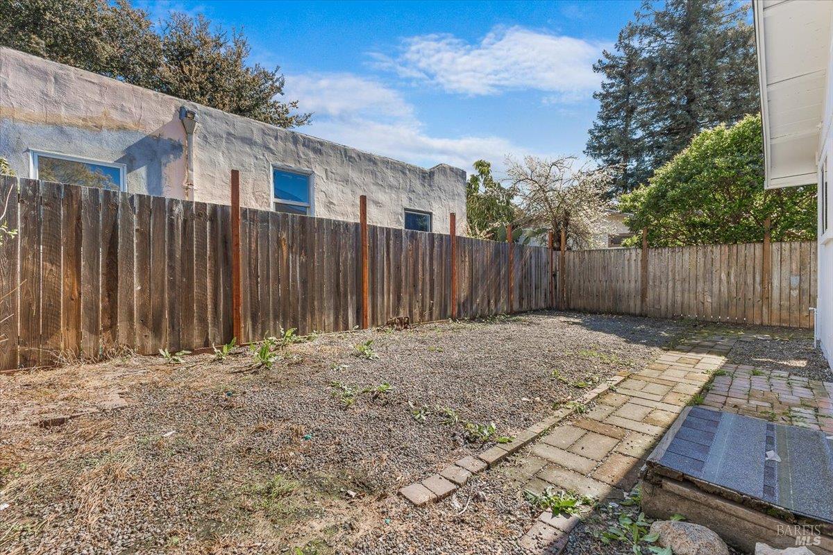 Detail Gallery Image 26 of 26 For 187 Pine Ave, Sonoma,  CA 95476 - 3 Beds | 1 Baths