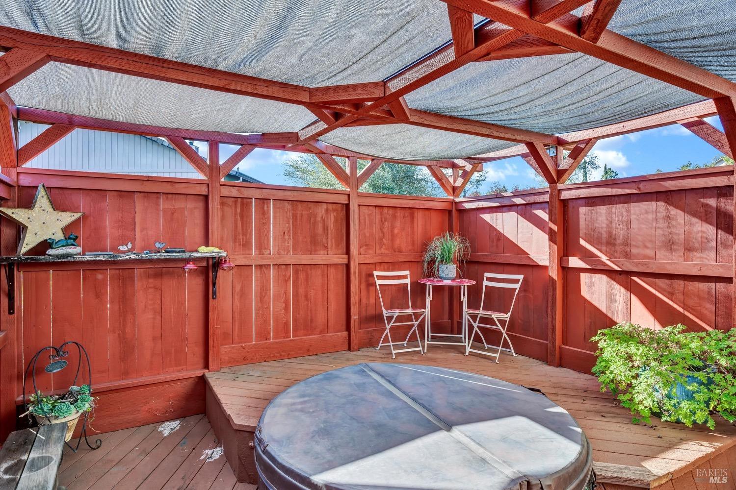 Detail Gallery Image 22 of 27 For 16593 Buckhorn Rd, Hidden Valley Lake,  CA 95467 - 2 Beds | 2 Baths