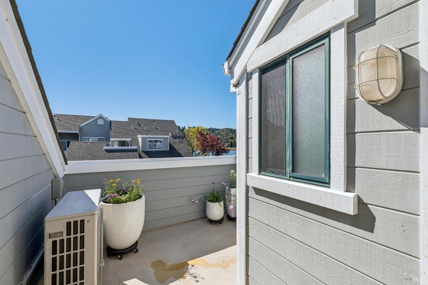 Detail Gallery Image 72 of 82 For 6060 Shelter Bay Ave, Mill Valley,  CA 94941 - 2 Beds | 2 Baths