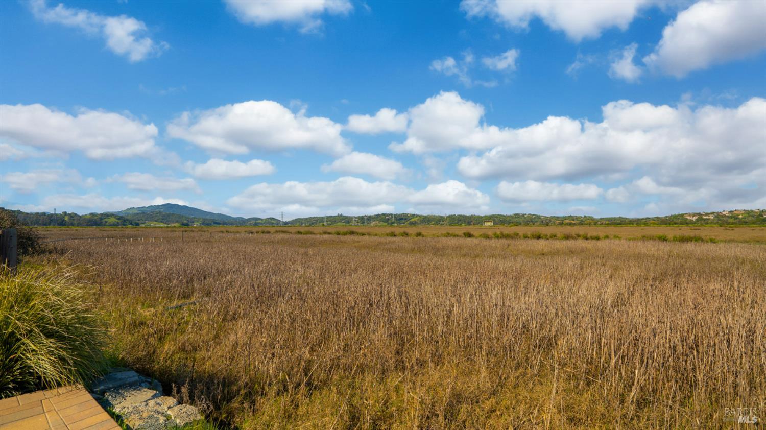 Detail Gallery Image 32 of 54 For 289 Montego Key, Novato,  CA 94949 - 3 Beds | 2 Baths