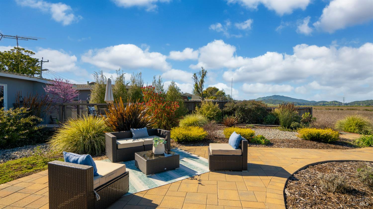 Detail Gallery Image 34 of 54 For 289 Montego Key, Novato,  CA 94949 - 3 Beds | 2 Baths