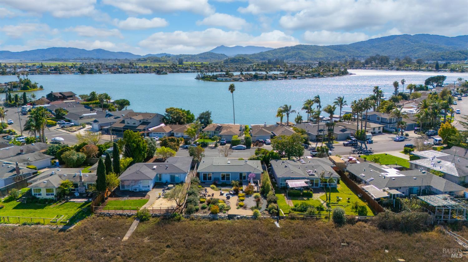 Detail Gallery Image 38 of 54 For 289 Montego Key, Novato,  CA 94949 - 3 Beds | 2 Baths