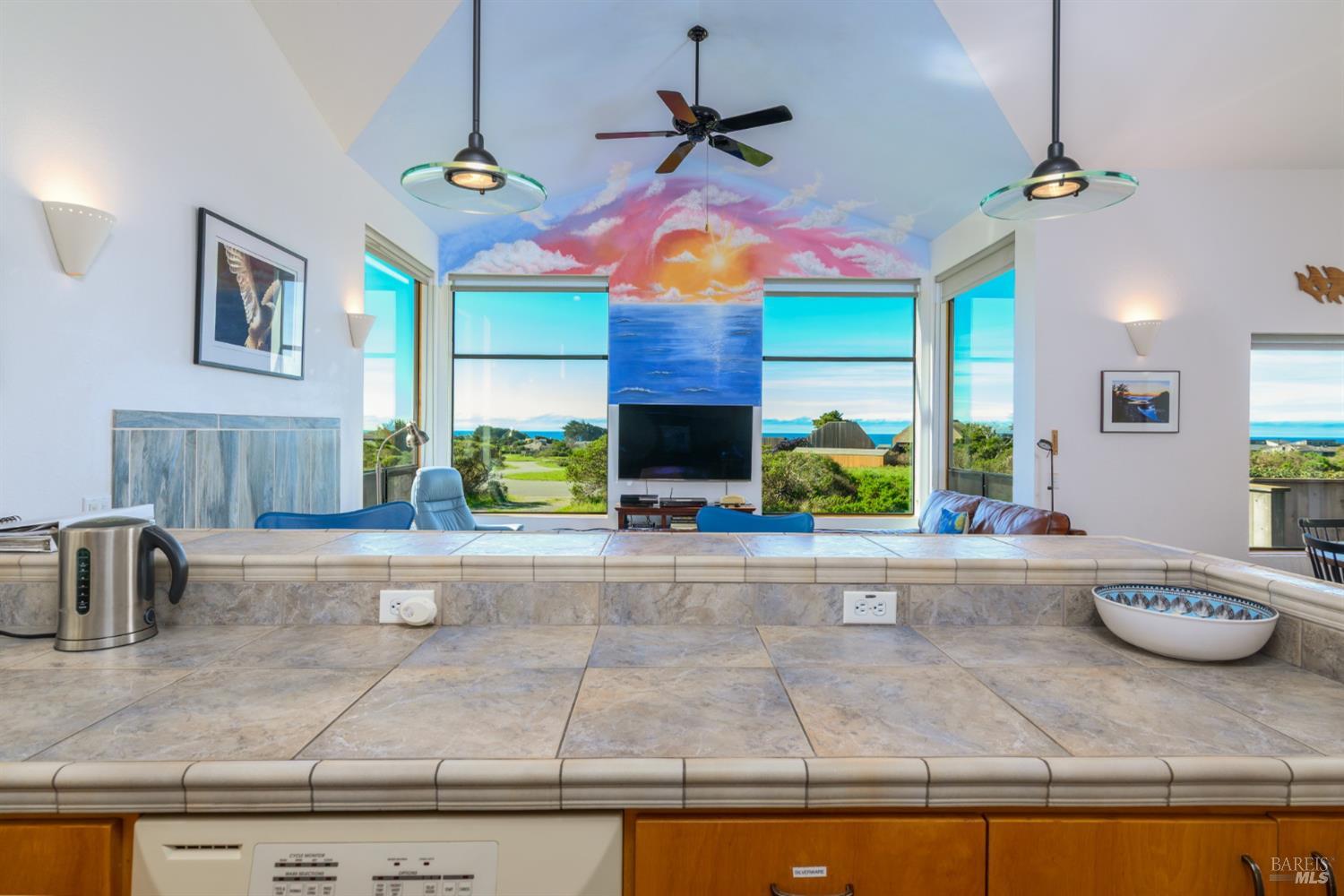 Detail Gallery Image 8 of 30 For 39722 Leeward Rd #28,  The Sea Ranch,  CA 95497 - 2 Beds | 2 Baths