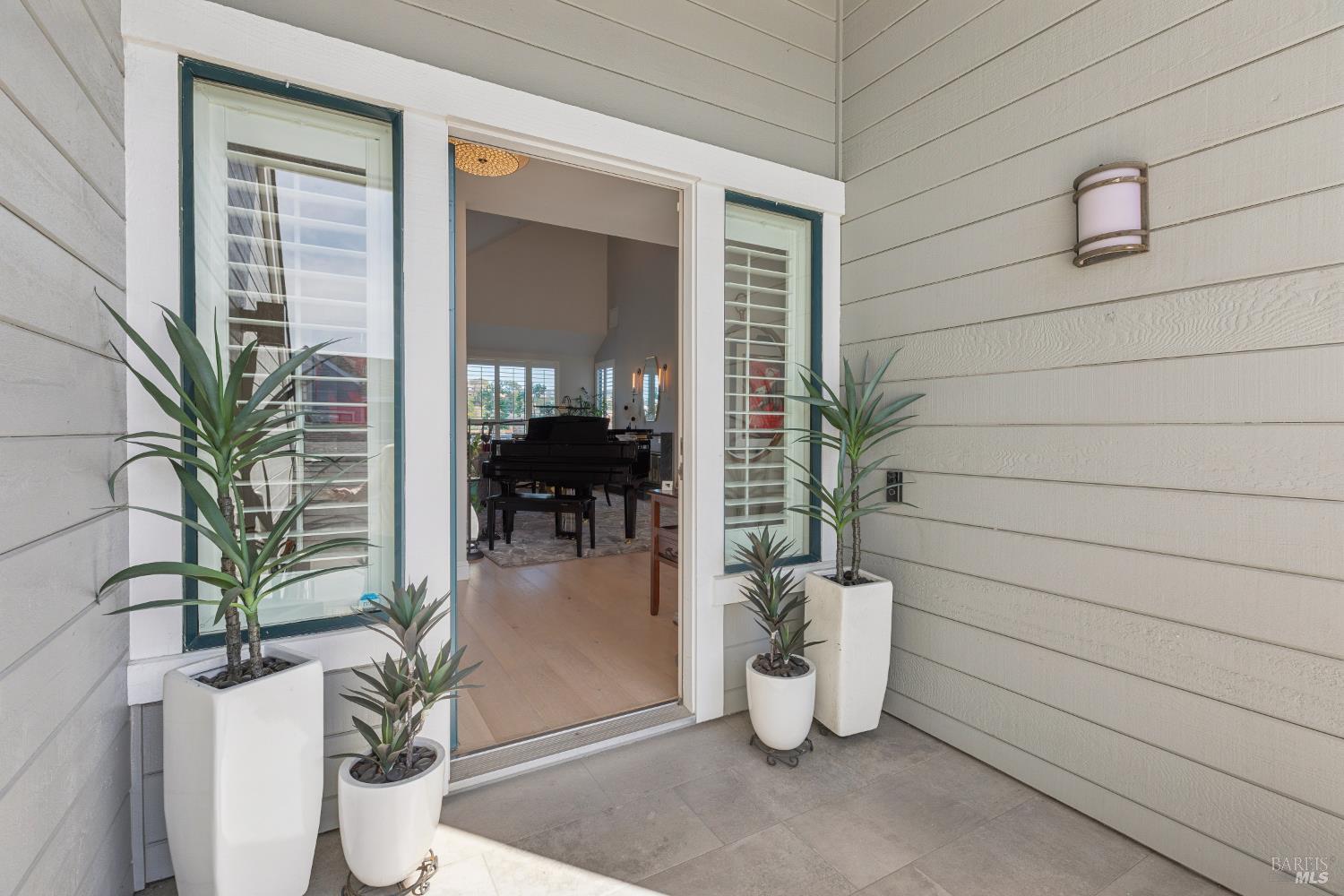 Detail Gallery Image 5 of 82 For 6060 Shelter Bay Ave, Mill Valley,  CA 94941 - 2 Beds | 2 Baths